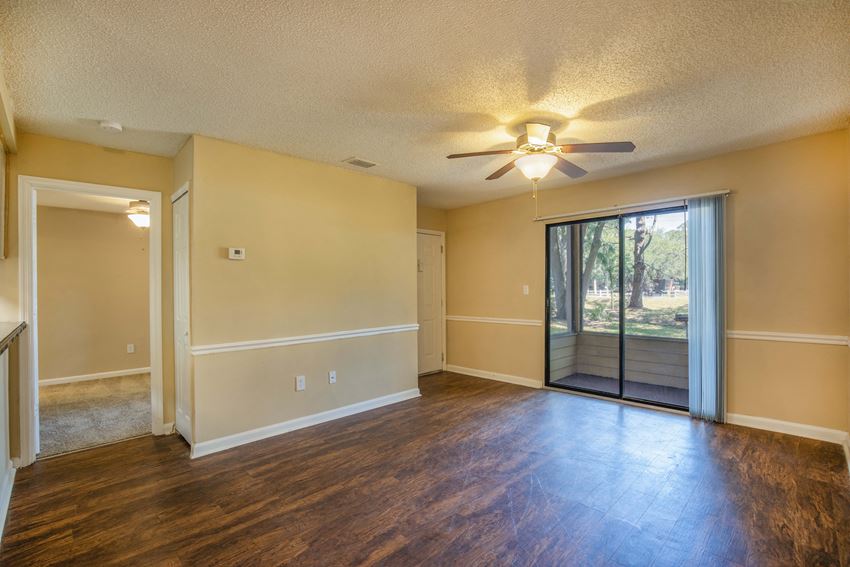 Lakeside Gardens Apartments, 1400 Hancock Blvd., Daytona, FL RentCafe